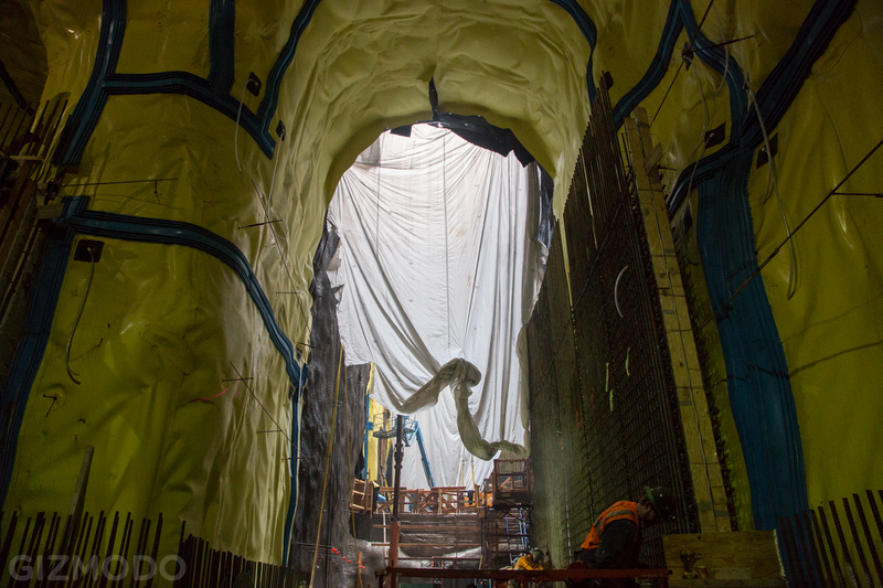 Illustration for article titled A Subterranean Stroll Through NYC's Newest Train Tunnel